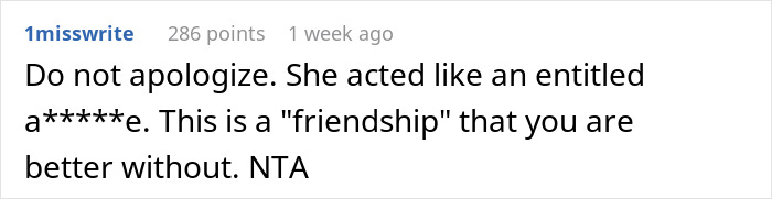 Screenshot of an online comment criticizing a teen for showing up at best friend&rsquo;s door at 4 AM unexpectedly.