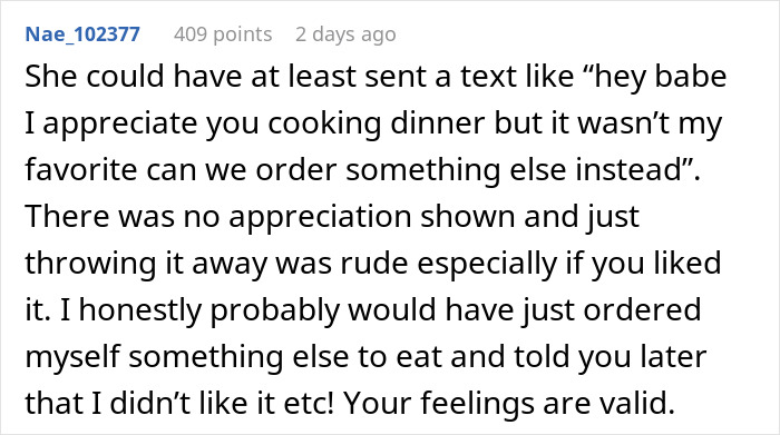 Comment text discussing a woman going nuclear after boyfriend dumps her for throwing away dinner he made.