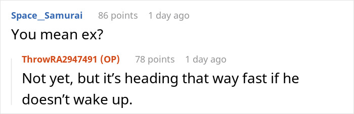 Online conversation showing a man secretly inviting his parents to stay, causing tension with his girlfriend.