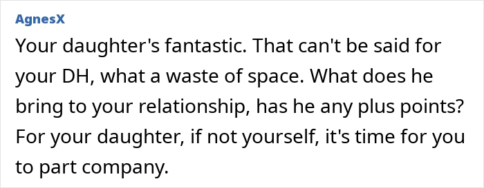 Comment from user AgnesX discussing daughter's support after finding dad cheating texts and its impact on the relationship. - 41