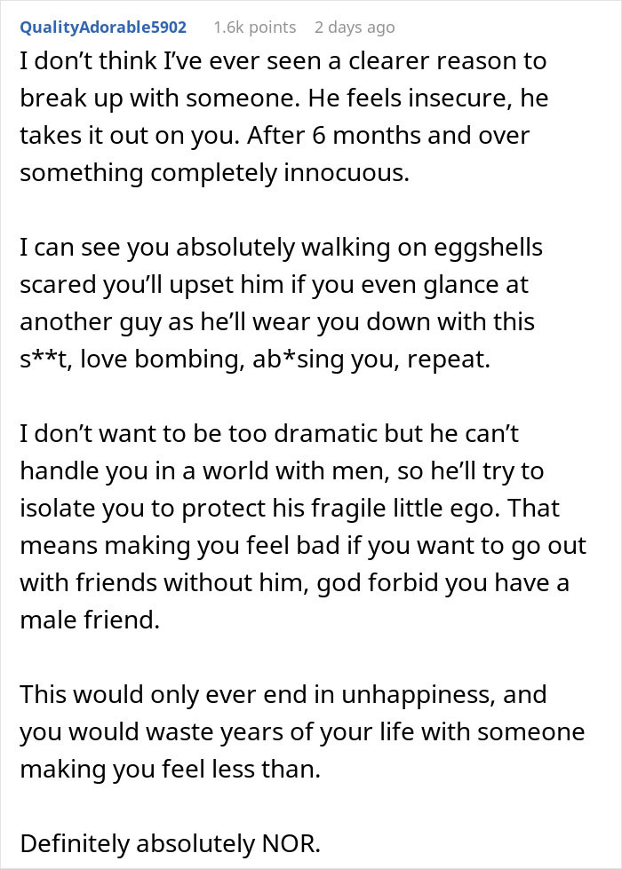 Text comment discussing a jealous boyfriend&rsquo;s insecurities and controlling behavior leading to a breakup with apologies failing.