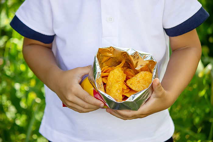 “I Wanted To Bury Myself”: 45 Hilarious Times Kids Publicly Humiliated Their Parents