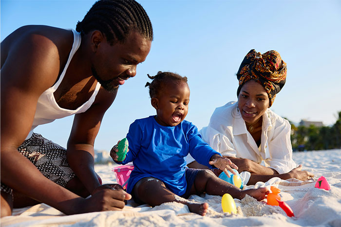 "He Acted Like I Didn't Even Exist": Husband Ignores Wife And Kids On Vacation, Faces Divorce