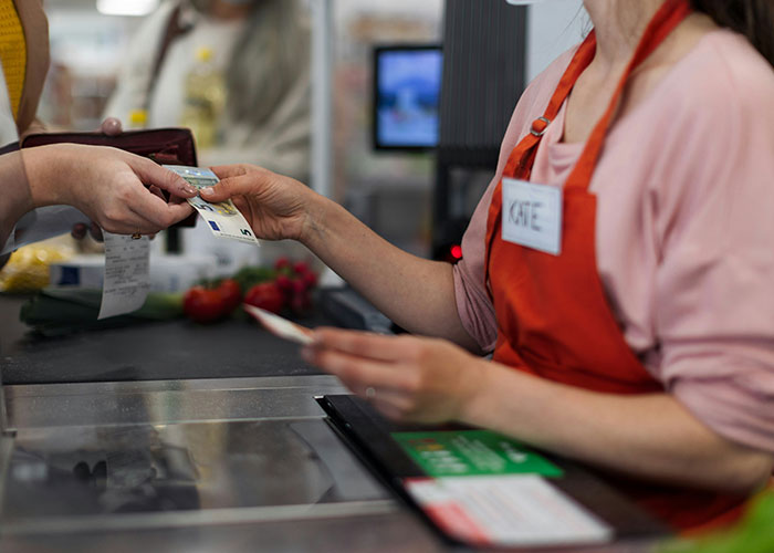 43 Times People Accidentally Discovered Loopholes That They Used The Hell Out Of