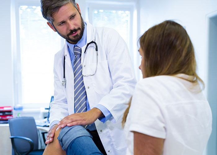 “Turns Out I Wasn't Just Fat & Lazy”: 47 Times Doctors Got It Wrong — And Patients Paid The Price