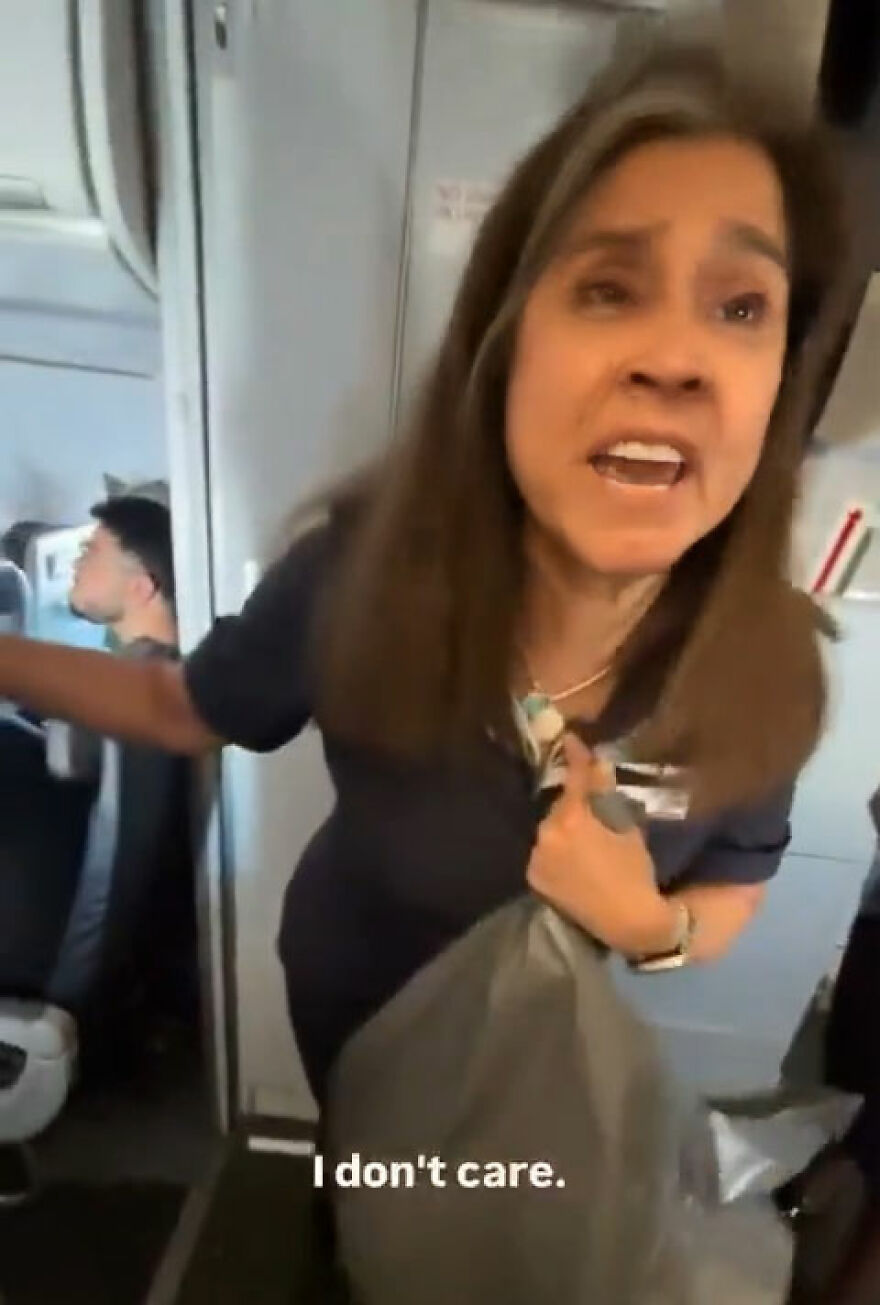 Flight attendant confronts man sparking in-flight showdown after he was caught breaking law in airplane bathroom. Flight attendant confronts man sparking in-flight showdown after he was caught breaking law in airplane bathroom.
