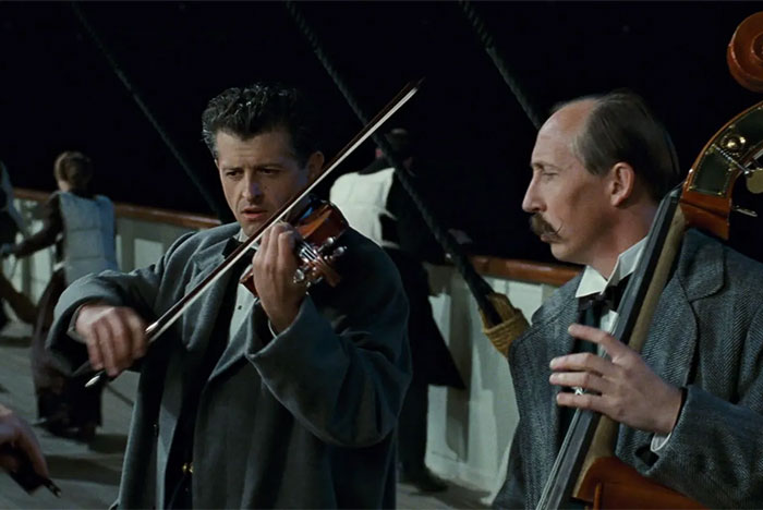 “Overworked And Underpaid”: 45 Stories From People At Companies On Their Last Legs