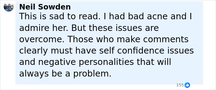Comment expressing support for soccer team forced to take down announcement of new signing after trolls target her appearance.