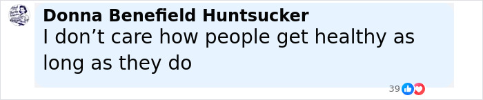 Text comment by Donna Benefield Huntsucker stating a personal opinion about people getting healthy, related to Serena Williams weight loss jabs transformation discussion.