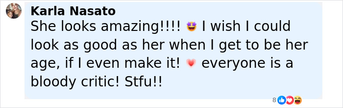 Comment praising Jamie Lee Curtis's appearance and addressing critics while reacting to viral cleavage memes.