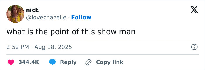 Tweet screenshot showing user nick questioning the value of a show, sparking discussion around Harry Potter actors and set photos. Tweet screenshot showing user nick questioning the value of a show, sparking discussion around Harry Potter actors and set photos.