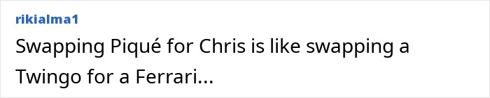 Comment discussing fans speculating on Shakira and Chris Martin romance after an emotional onstage moment.