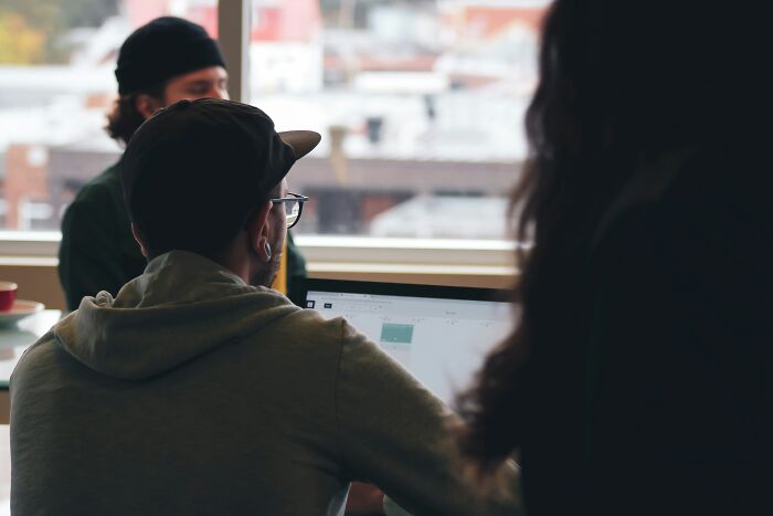 40 Workers Just Did The Public A Huge Favor By Telling These Secrets - 8