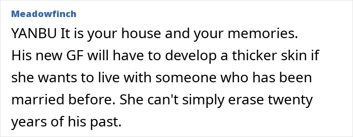 Comment text discussing brother swapping wife and kids for new flame and dealing with ex&rsquo;s pictures at sister&rsquo;s BBQ.