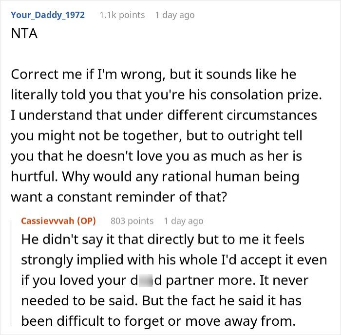 Screenshot of online discussion about man losing his first girlfriend, naming baby after her, and upsetting his wife. Screenshot of online discussion about man losing his first girlfriend, naming baby after her, and upsetting his wife.