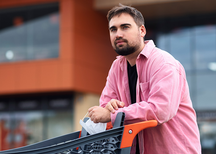 “I Didn’t Give Out My Number”: 48 Red Flag Tests Women Swear By