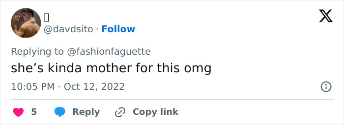 Anna Delvey walking the NYFW runway wearing a stylish outfit paired with a visible ankle monitor, sparking buzz.