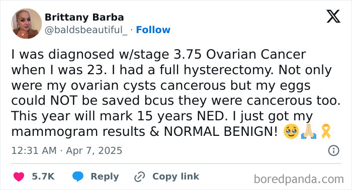 Tweet showing a woman sharing her ovarian cancer diagnosis and misunderstood symptoms before the shocking cancer diagnosis.