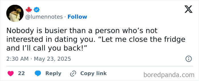 Tweet about dating humor, highlighting the irony of ignoring someone while pretending to be busy.