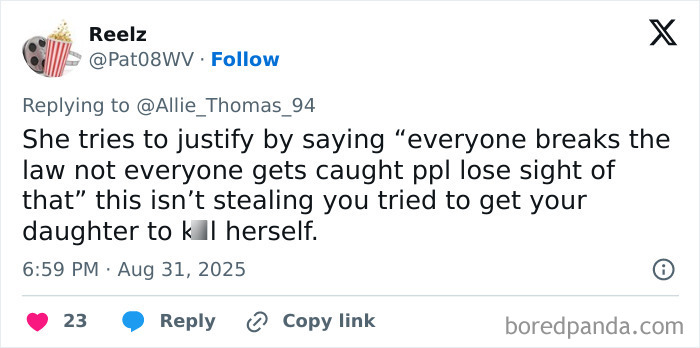 Tweet screenshot showing a user discussing a mom who catfished her daughter and used Lo nickname in threats.