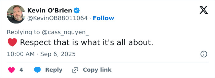 Screenshot of a Twitter reply expressing respect in a discussion about a company offering $5K to Karen who snatched a home run ball.