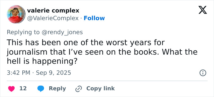 Screenshot of a Twitter reply criticizing journalism amid fans praising Chase Infiniti&rsquo;s response to a reporter&rsquo;s question.