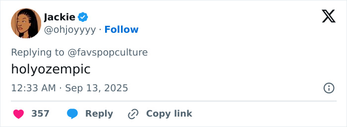 Screenshot of a tweet discussing extreme thinness, highlighting concern over Lily Collins&rsquo; skinny appearance among fans.