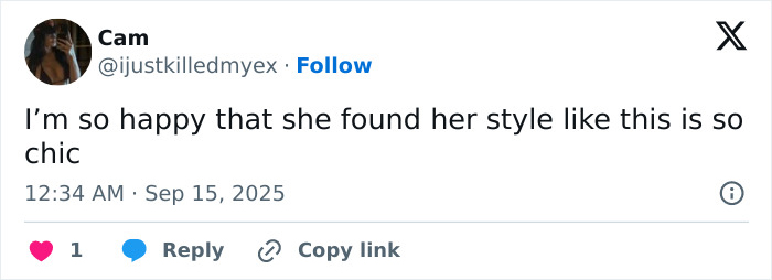 Tweet praising Jenna Ortega's risky diamond-encrusted look at the 2025 Emmys for being chic and stylish. Tweet praising Jenna Ortega's risky diamond-encrusted look at the 2025 Emmys for being chic and stylish.