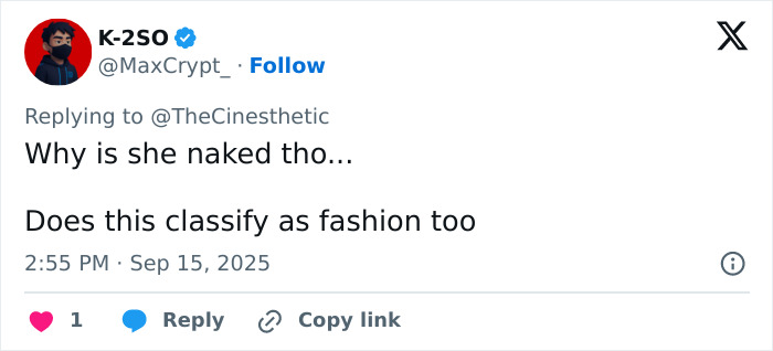 Tweet discussing fashion and referencing Jenna Ortega&rsquo;s stylist after her viral Emmy outfit controversy.