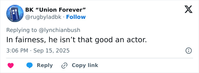 Screenshot of a Twitter reply mocking Chris Pratt&rsquo;s weird way he prays in a viral clip after Charlie Kirk&rsquo;s passing.
