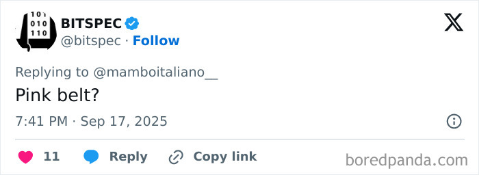 Melania Trump wearing an optical illusion dress at Windsor banquet, sparking viral debate over its color. Melania Trump wearing an optical illusion dress at Windsor banquet, sparking viral debate over its color.