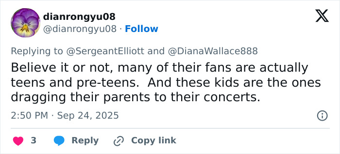 Blackpink's Lisa wearing a risqué outfit dancing on stage with kids visible in the audience, sparking public fury. Blackpink's Lisa wearing a risqué outfit dancing on stage with kids visible in the audience, sparking public fury.