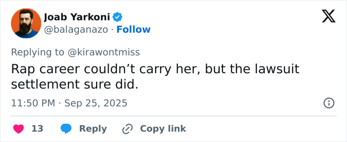 Tweet by Joab Yarkoni discussing a rapper&rsquo;s lawsuit settlement after Lyft driver denied ride due to her weight.