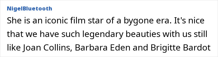 Kim Novak looks unrecognizable as she receives a lifetime achievement award at the Venice Film Festival event.