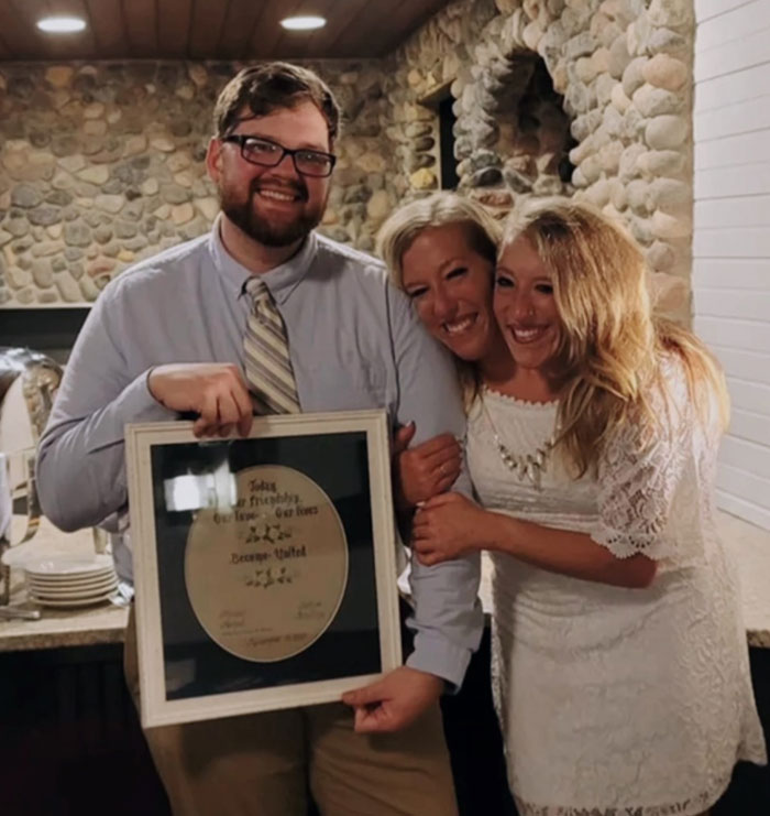 Conjoined Twins Abby And Brittany Finally Break Silence After Photos With Newborn Baby Go Viral