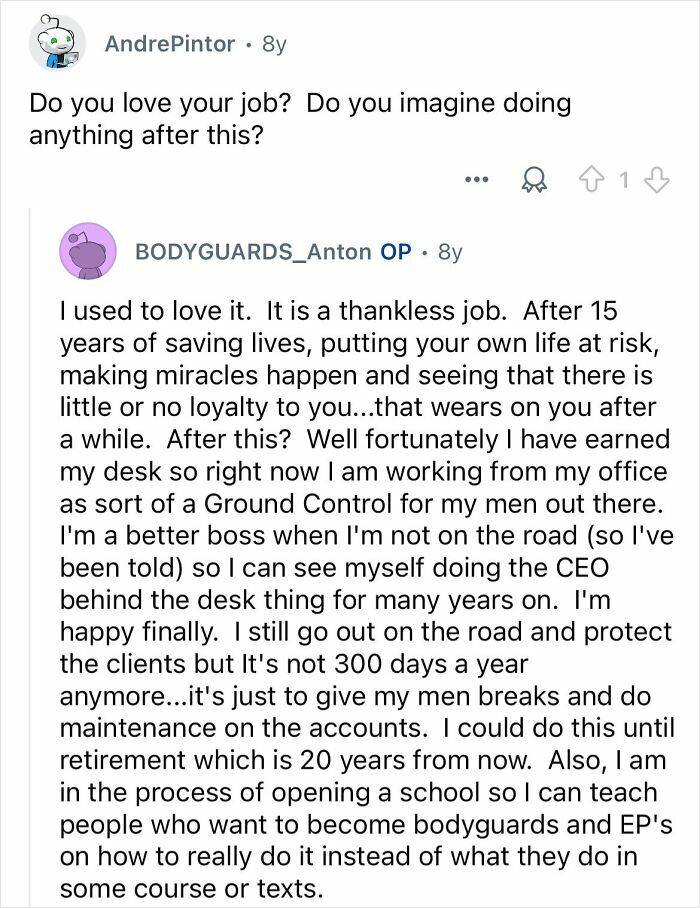 Text conversation about the thankless job of celebrity bodyguards, sharing experiences and future plans.