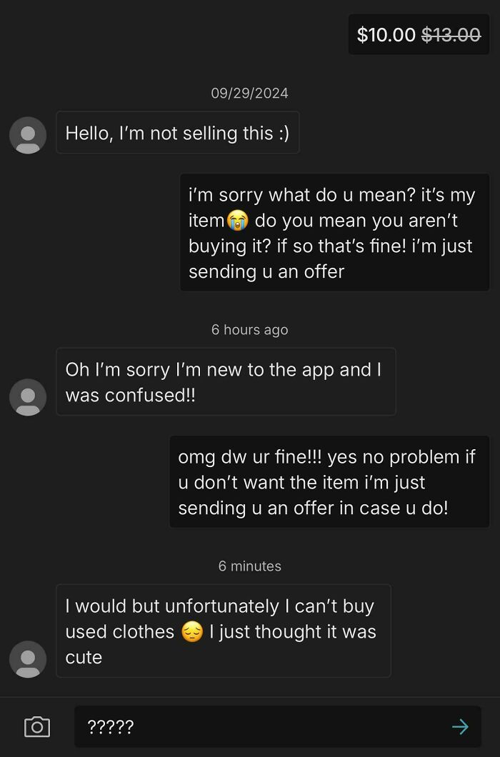 Chat conversation on Vinted showing buyer confusion and hesitance about buying used clothes from online selling.