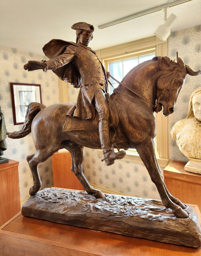 Bronze statue of a historical figure riding a horse, illustrating common misconceptions in history facts.