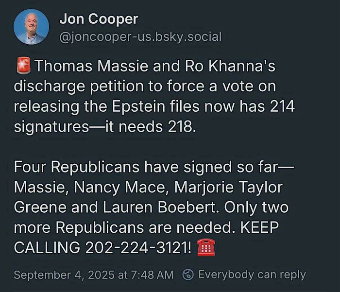 Tweet by Jon Cooper discussing the petition signatures from Republicans related to the Epstein files, showing chaotic good actions.