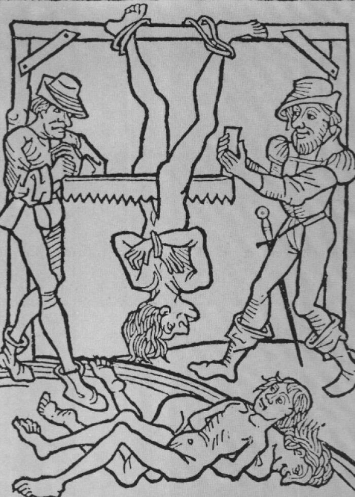 Medieval t*****e methods illustration showing victims and torturers using a large saw device in a historical setting.