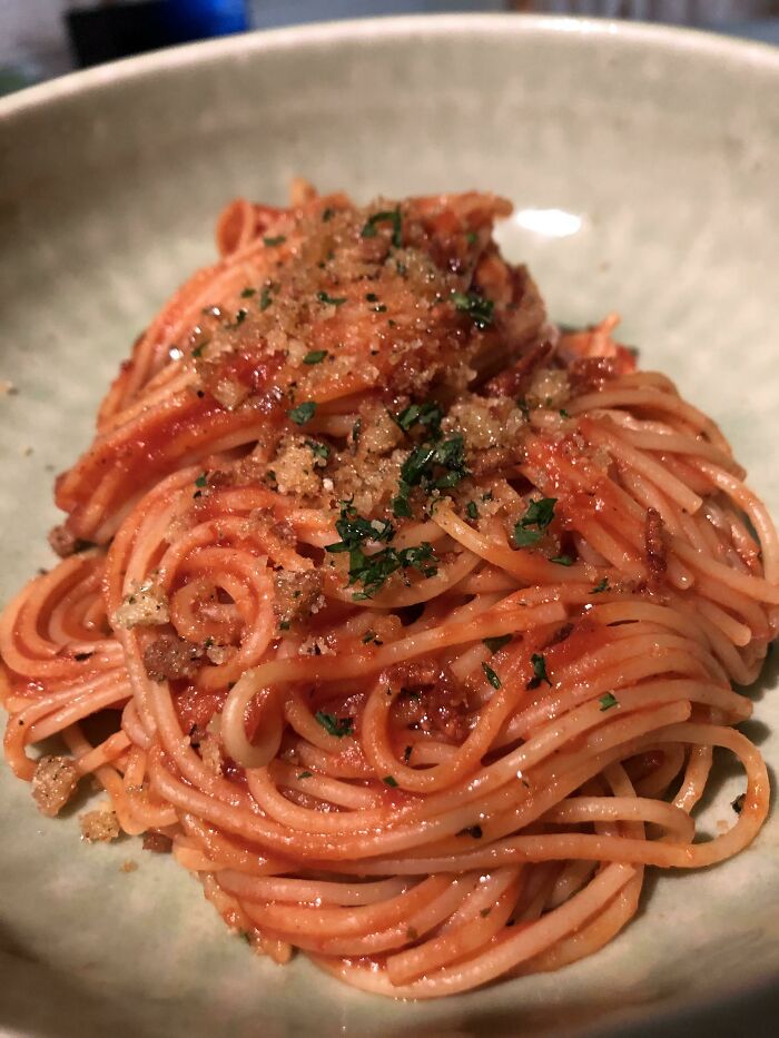 “Everybody Thinks You Got A Michelin Star”: 47 Fancy Cooking Techniques That Are Shockingly Easy