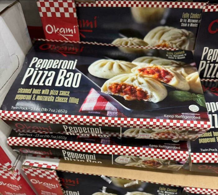 Pepperoni pizza bao steamed buns with pizza sauce and mozzarella cheese filling in retail packaging on store shelf.