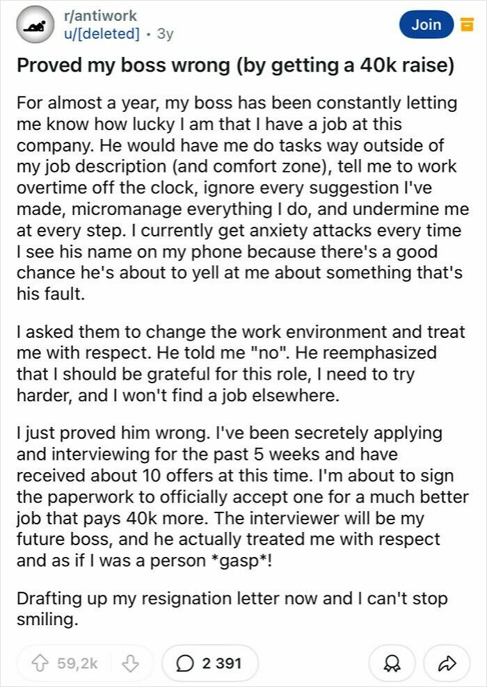 Reddit post sharing why they hate their boss, detailing toxic work environment and plans to leave for a better job offer.