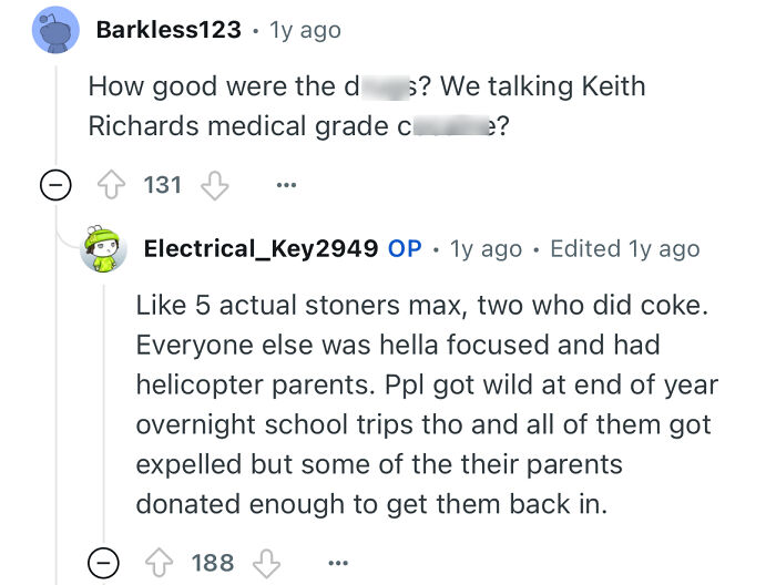 User with a verified badge answering questions about experiences at a prestigious private school.