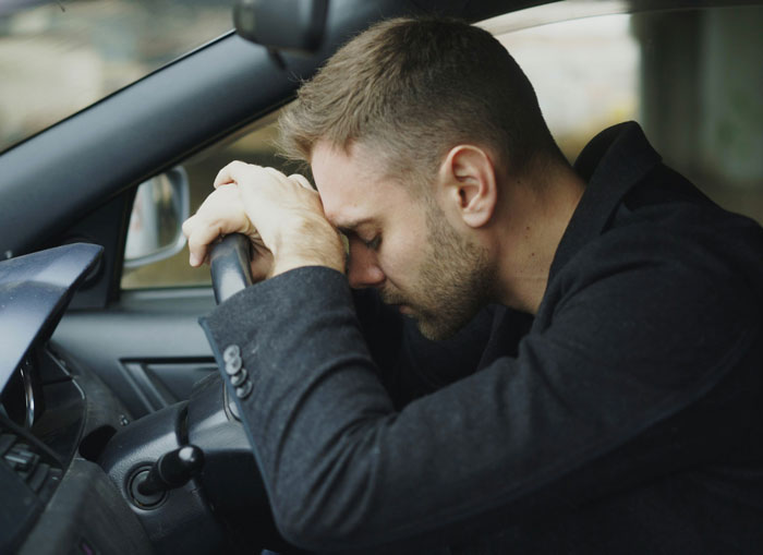 38 Unbelievable Cases Of People Being Stupid Together