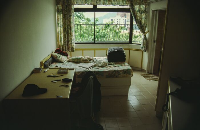 Hey Pandas, AITA For Refusing To Cover Full Rent After Someone Slept In My Room?