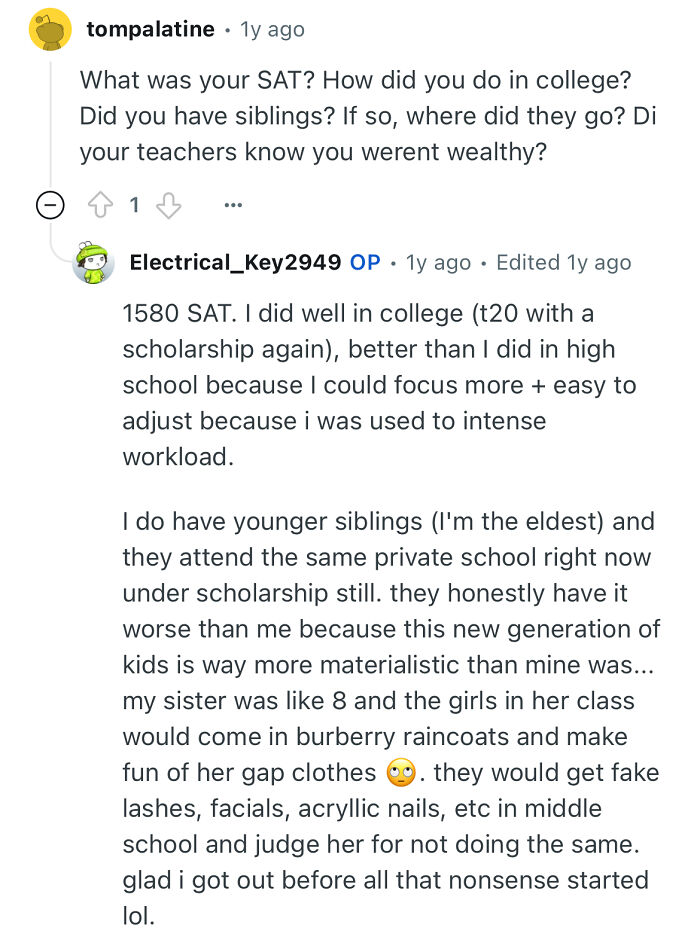 Screenshot of an online discussion where a person studied in a prestigious private school answers questions about their experience and siblings.