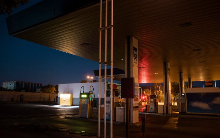 42 Creepy Moments People Can’t Forget That Keep Coming Back To Them