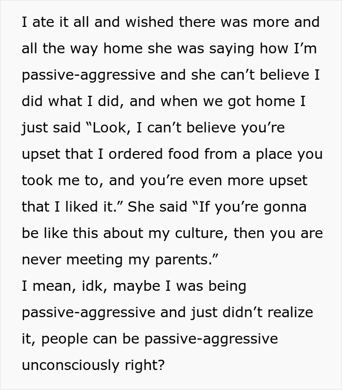 Text about a conversation involving ordering fried pork intestine and cultural differences leading to passive-aggressive behavior.