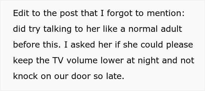 Lady Dresses As Clown And T-Rex After MIL Keeps Sneaking Into Bedroom At Night, Leaves Her Screaming